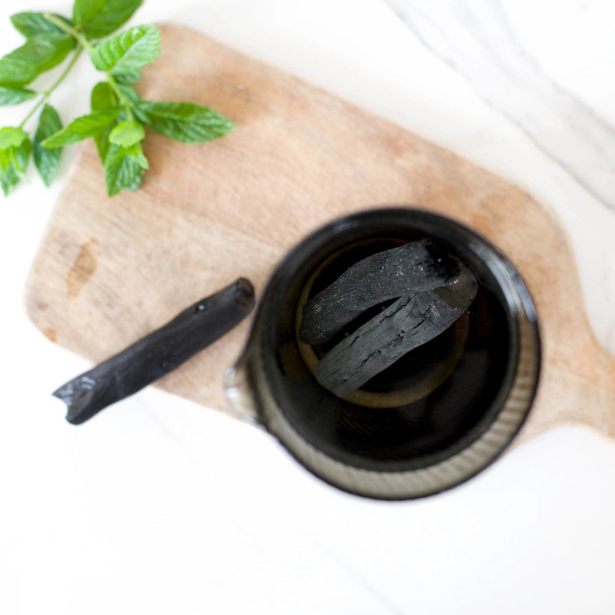 Binchotan vandfilter – naturligt kulfilter til rent drikkevand | Chamarrel