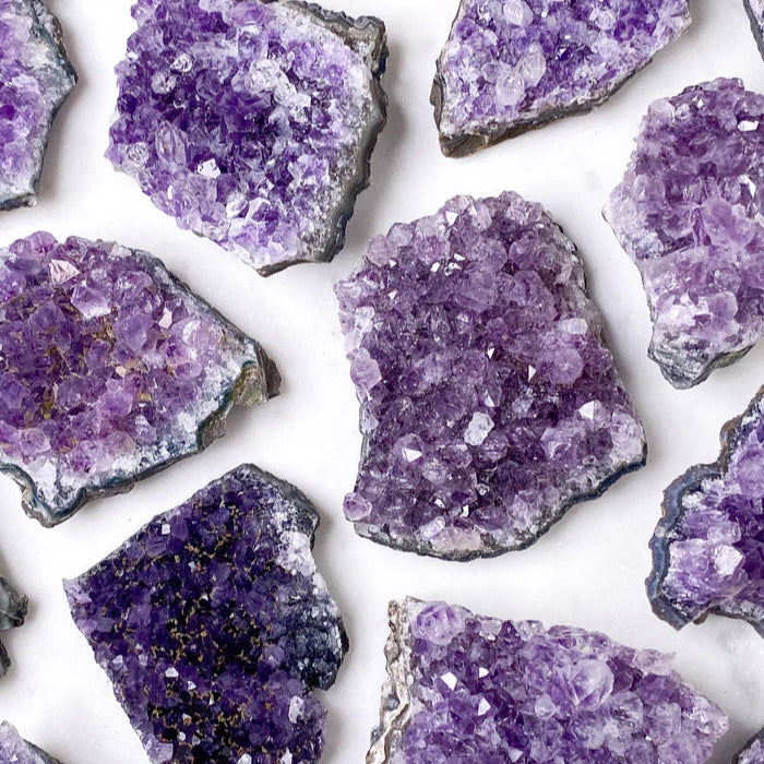 Ametyst krystalklynge | Intuition, beskyttende energi & spirituel ro