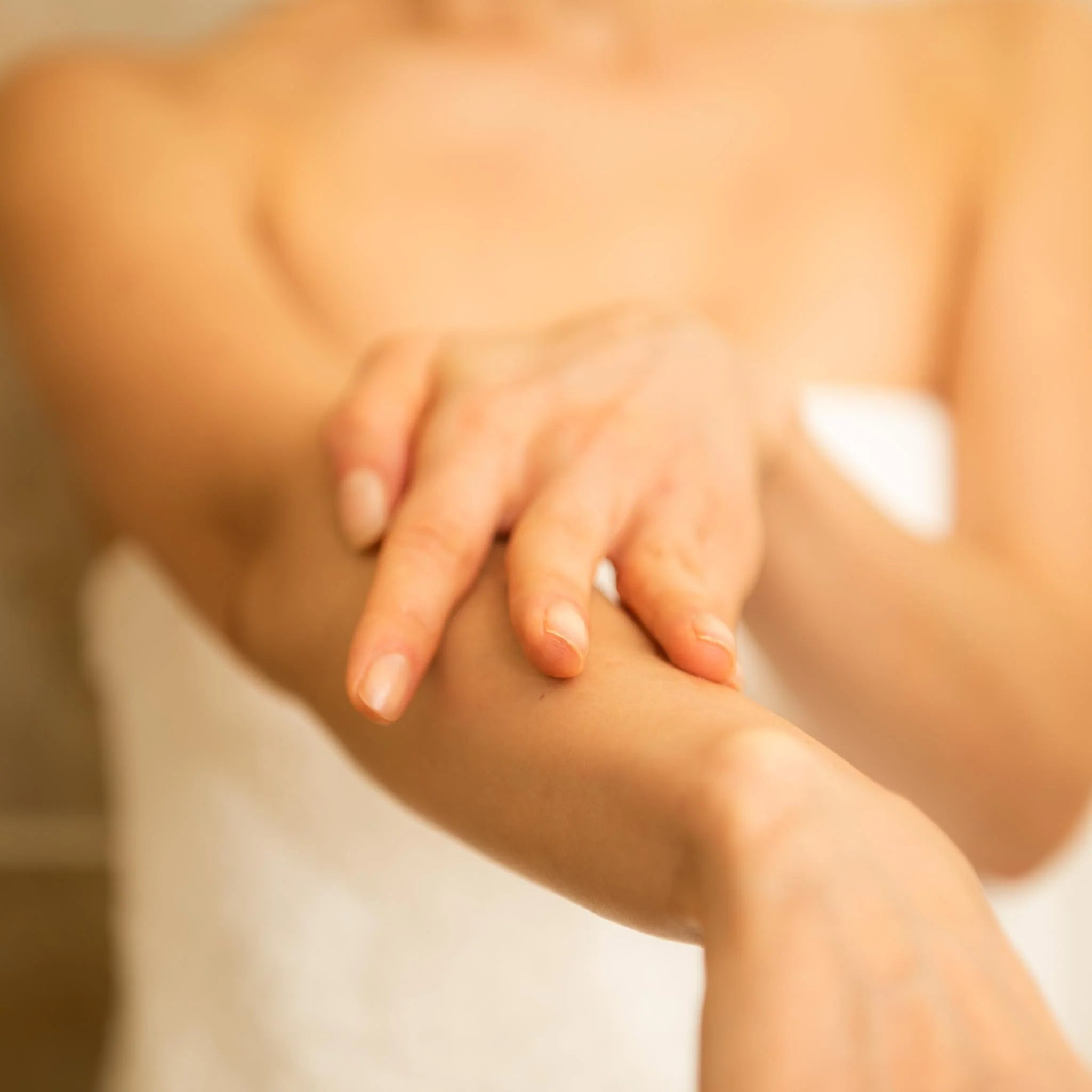 Holy lama Everfresh body oil med appelsin & patchouli - Ayurvedisk kvalitet