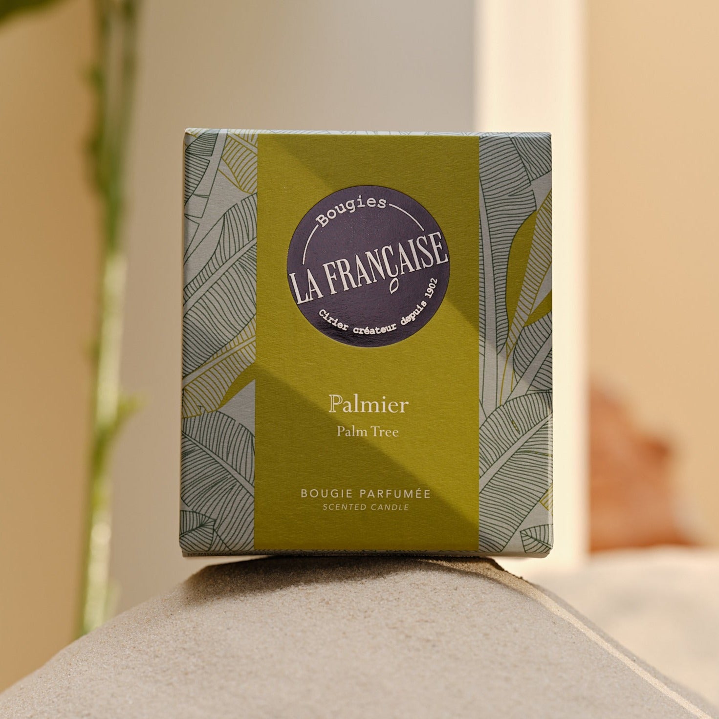 Palm Tree Duftlys | Bourgie La Française – Neroli, osmanthus, citrusblomst & solvarme noter