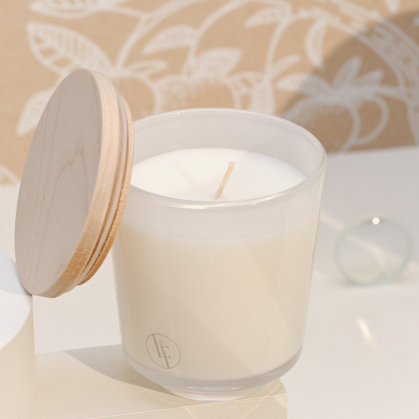 The Orchard Duftlys | Bourgie La Française – Rød mandarin, orangeblomst & cedertræ