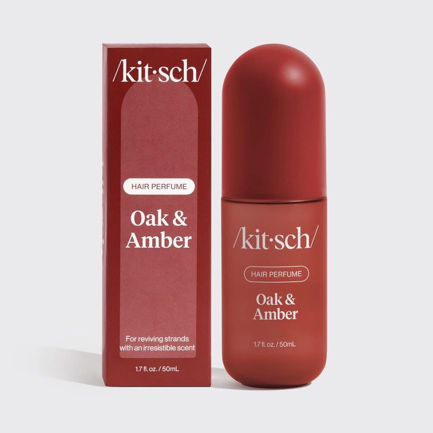 KITSCH Oak & Amber Hair Perfume – varm, træagtig og kønsneutral duft til hår, krop & tekstil. Vegansk, ren og travel friendly.