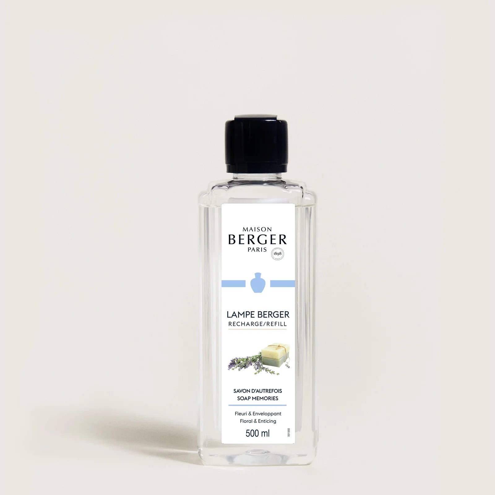 Soap Memories fra Maison Berger – en elegant og pudderblød duft med pæon, bomuldsblomst og mandel, skabt til et hjem fyldt med renhed og velvære.