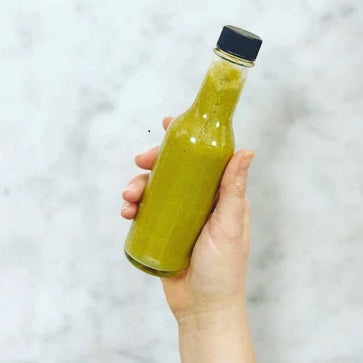Lav din egen fermenterede hot sauce med dybde, varme og karakter – helt fra bunden.