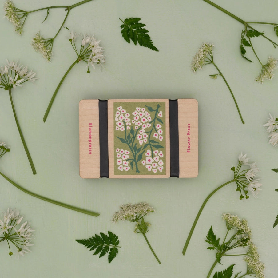 Studio Wald Pocket Flower Press Forglemmigej | Kompakt & håndlavet blomsterpresser i træ