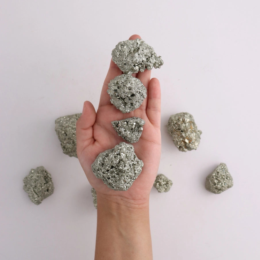 Pyrit krystalklynge | Manifestation, styrke & beskyttende energi