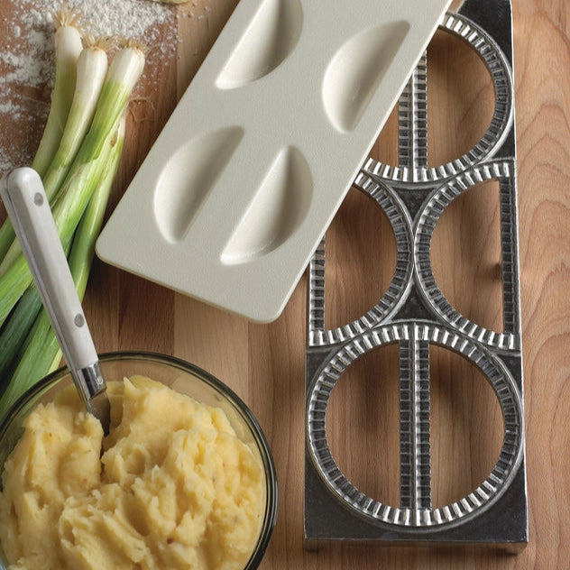 Ravioli & Pierogi Maker – Aluminium 6 stk form