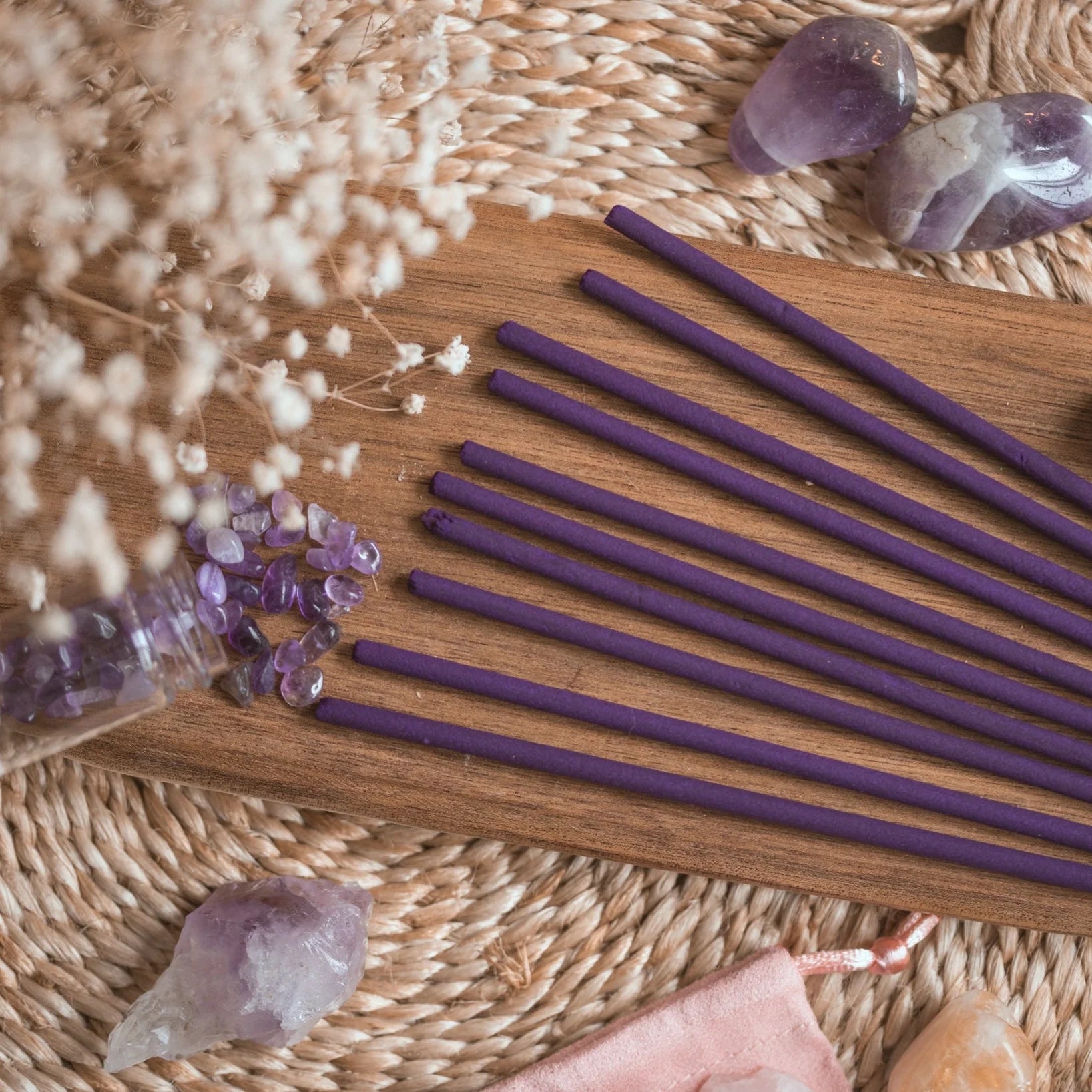 Røgelse med ametyst krystalstøv & beroligende duft