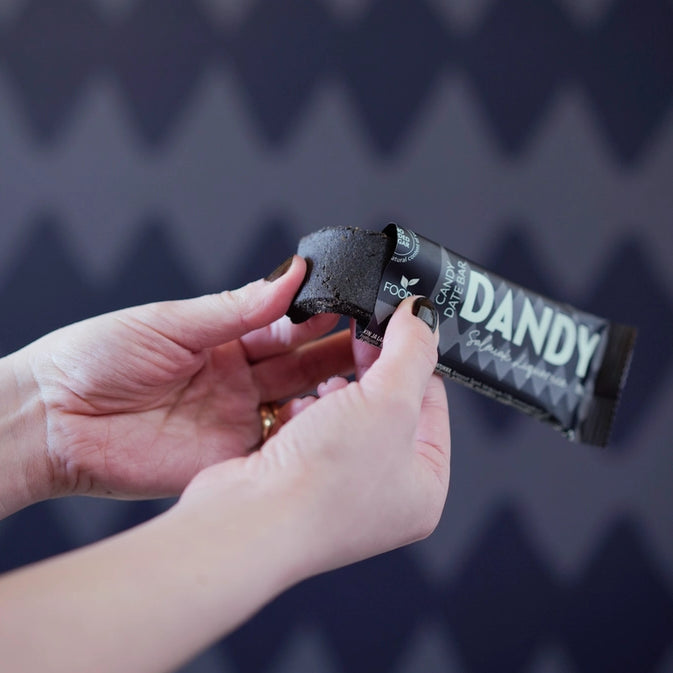 Foodin Salmiak Lakrids Dadel Bar – Intens lakrids & salmiak med naturlig sødme | Vegansk & glutenfri