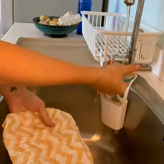 Skær selv til – stor bivoks wrap rulle i økologisk bomuld, perfekt til madopbevaring uden plastik.