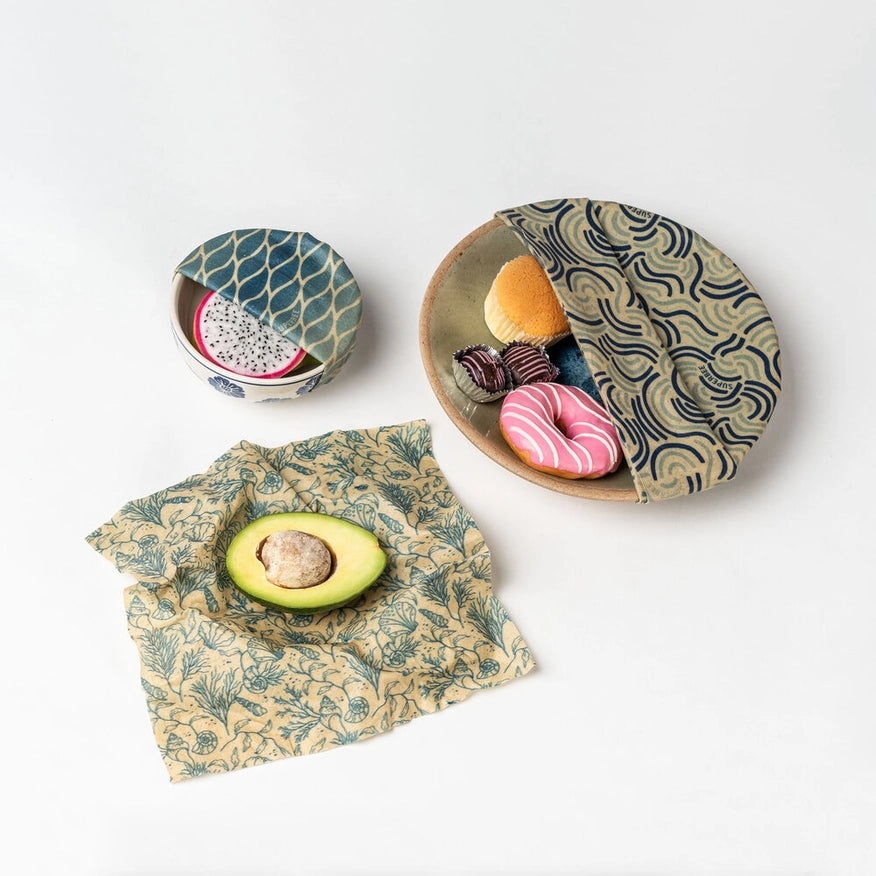 Plastikfri bivoks wraps i 3 størrelser – et bæredygtigt alternativ til plastfolie og stanniol.