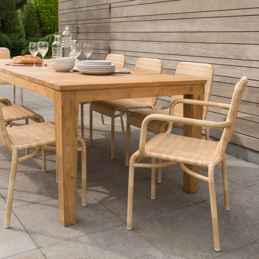 SPISESTOL TOBAGO RESIN | KOK MAISON