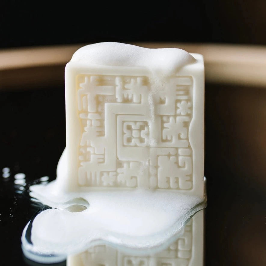 Mild & parfumefri body wash bar med Rice Water – ideel til sensitiv hud.