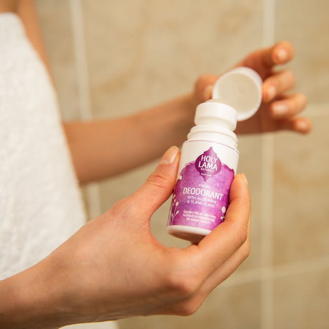 Holy lama Deodorant med aloe Vera, vanilje, rosmarin & ylang ylang - Ayurvedisk kvalitet