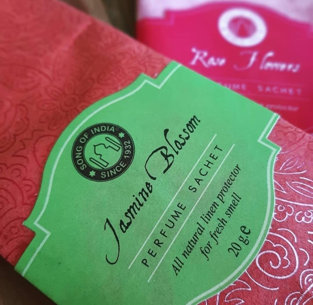 Jasmin Duftpose m. Potpourri til skabe & skuffer