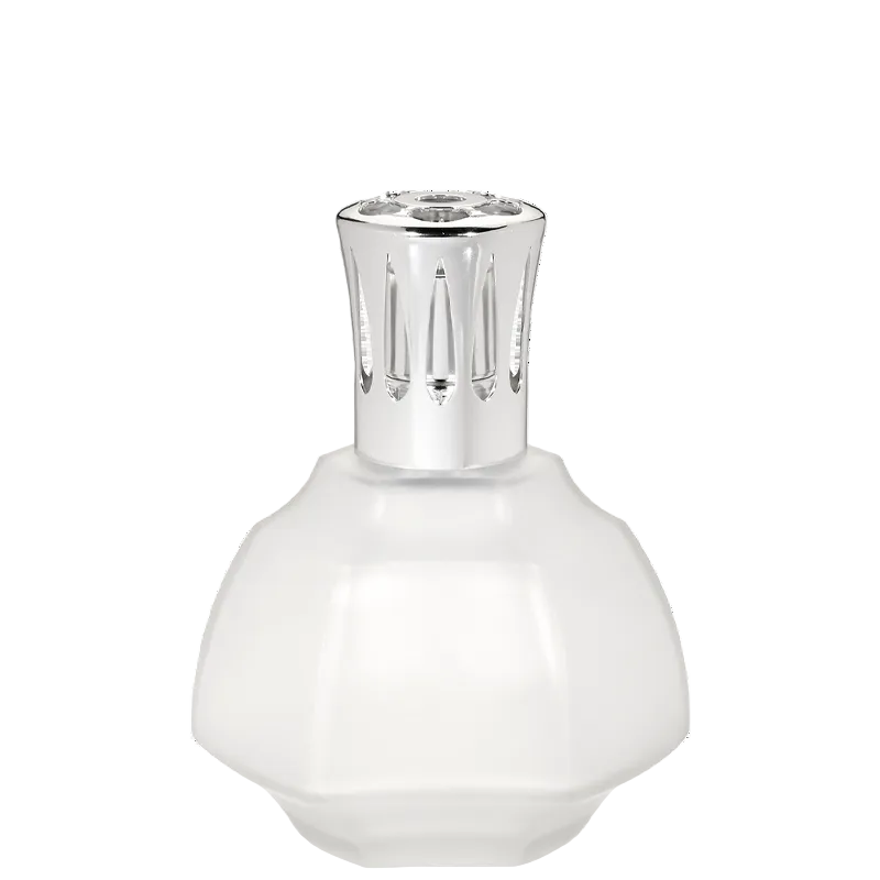 Frosted Haussmann duftlampe fra Maison Berger Paris – inspireret af Paris’ klassiske arkitektur og skabt til elegant luftrensning med fransk finesse