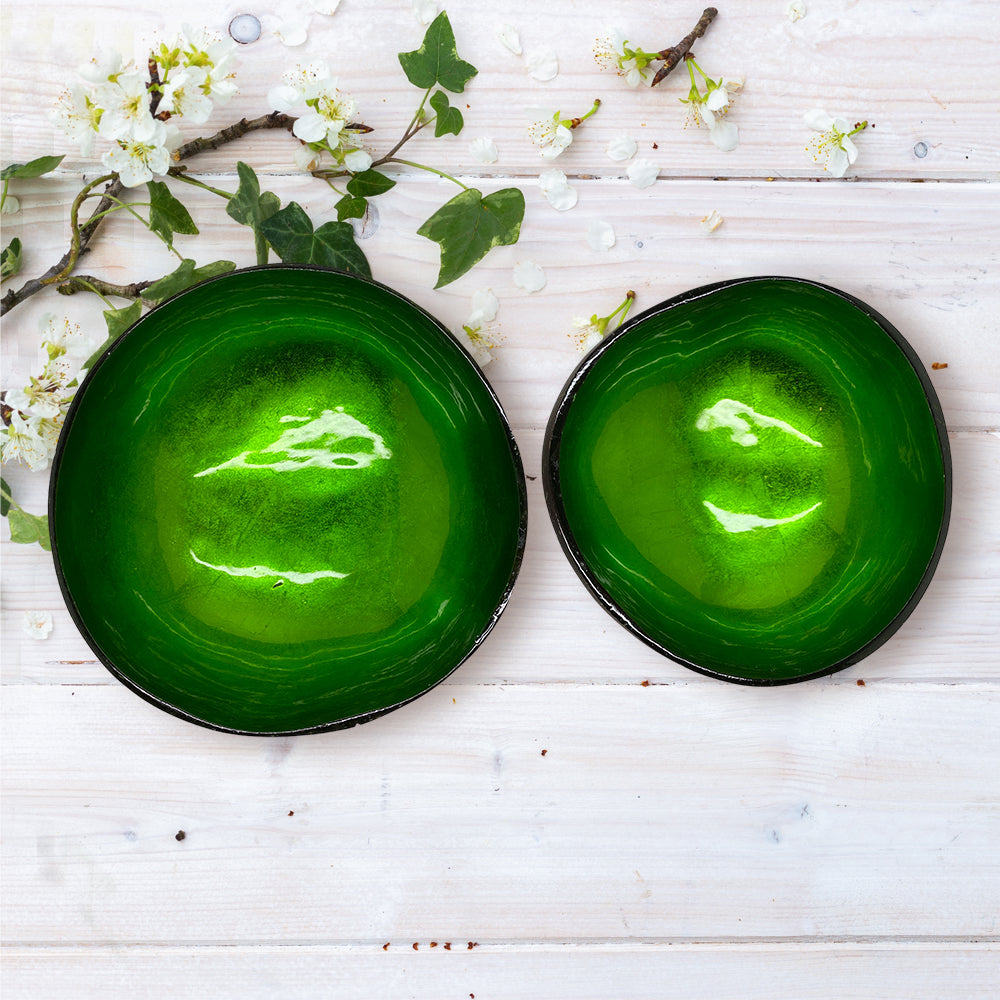 Kokosskål med grøn højglans lak | Håndlavet