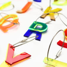 Nøglering & Taske vedhæng m. Bogstav - Recycled Akryl