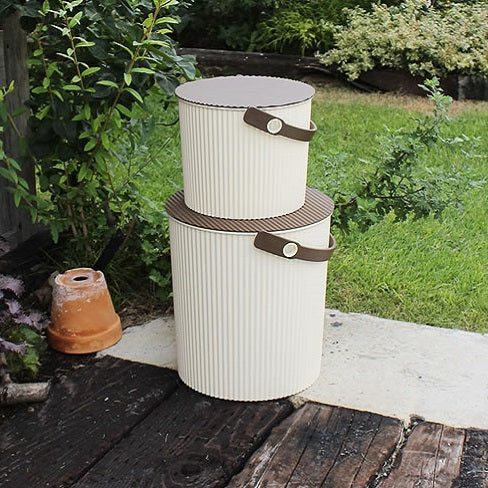 Omnioutil spande til affaldssortering, opbevaring og køkkenkompost - Ivory m. brunt låg