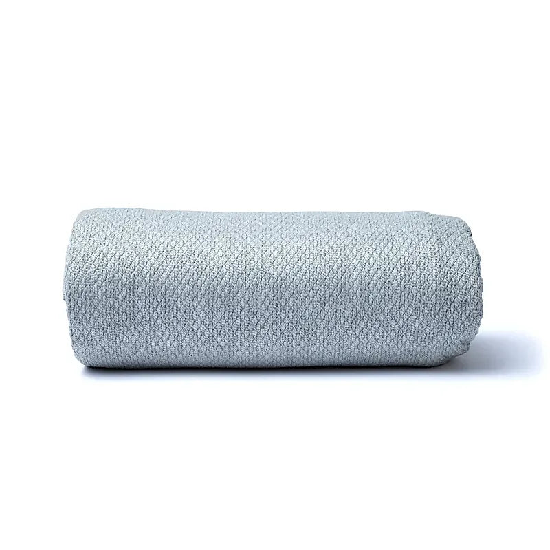 Yoga håndklæde m. skridsikre PVC prikker - 183x63cm - Yogi &amp; Yogini