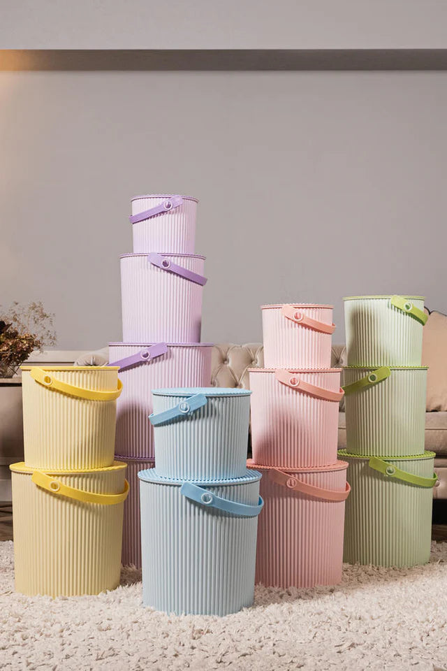 OMNIOUTIL Spand med låg – Prisvindende japansk design i Pastel light blue