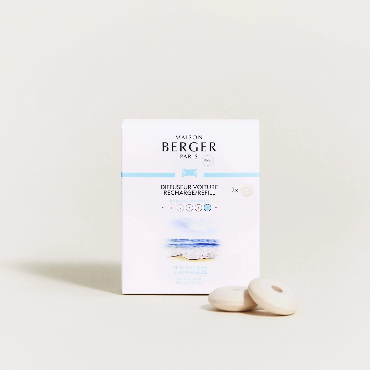 Frisk refill til Maison Berger bildiffuser med Ocean Breeze – en ren og maritim duft, der bringer havets lethed ind i bilen.