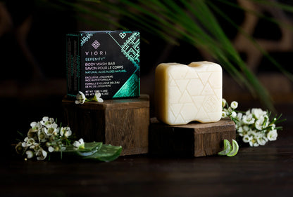 Forkæl huden med Viori Serenity Body Wash Bar – beroligende rice water pleje, der giver blød, glat og fugtet hud med en naturlig følelse af balance.