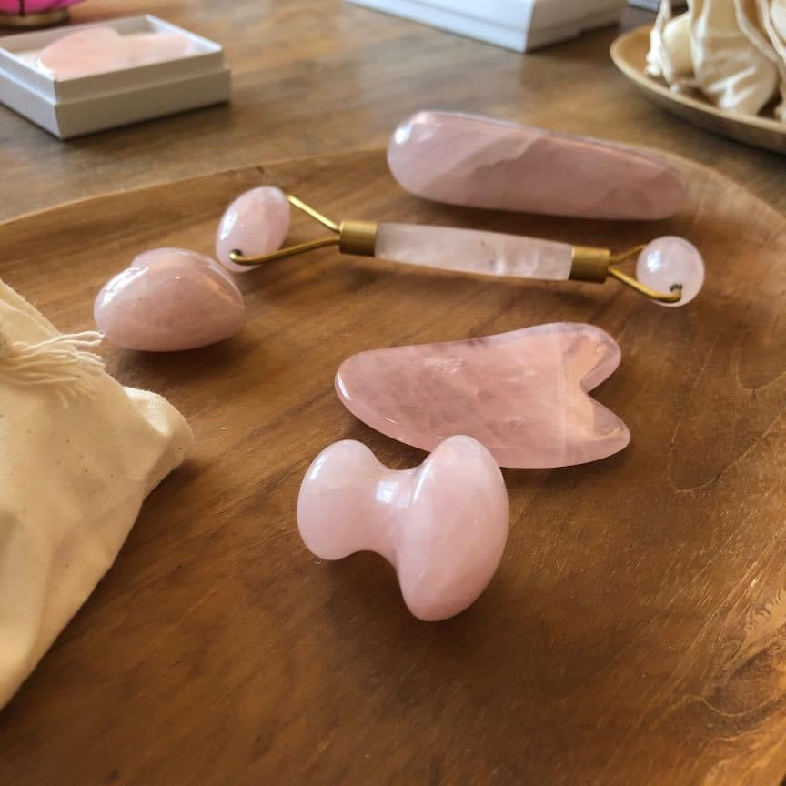 Gua Sha - Aventurin, Rosenkvarts, Bjergkrystal, Jade &amp; Tigerøje