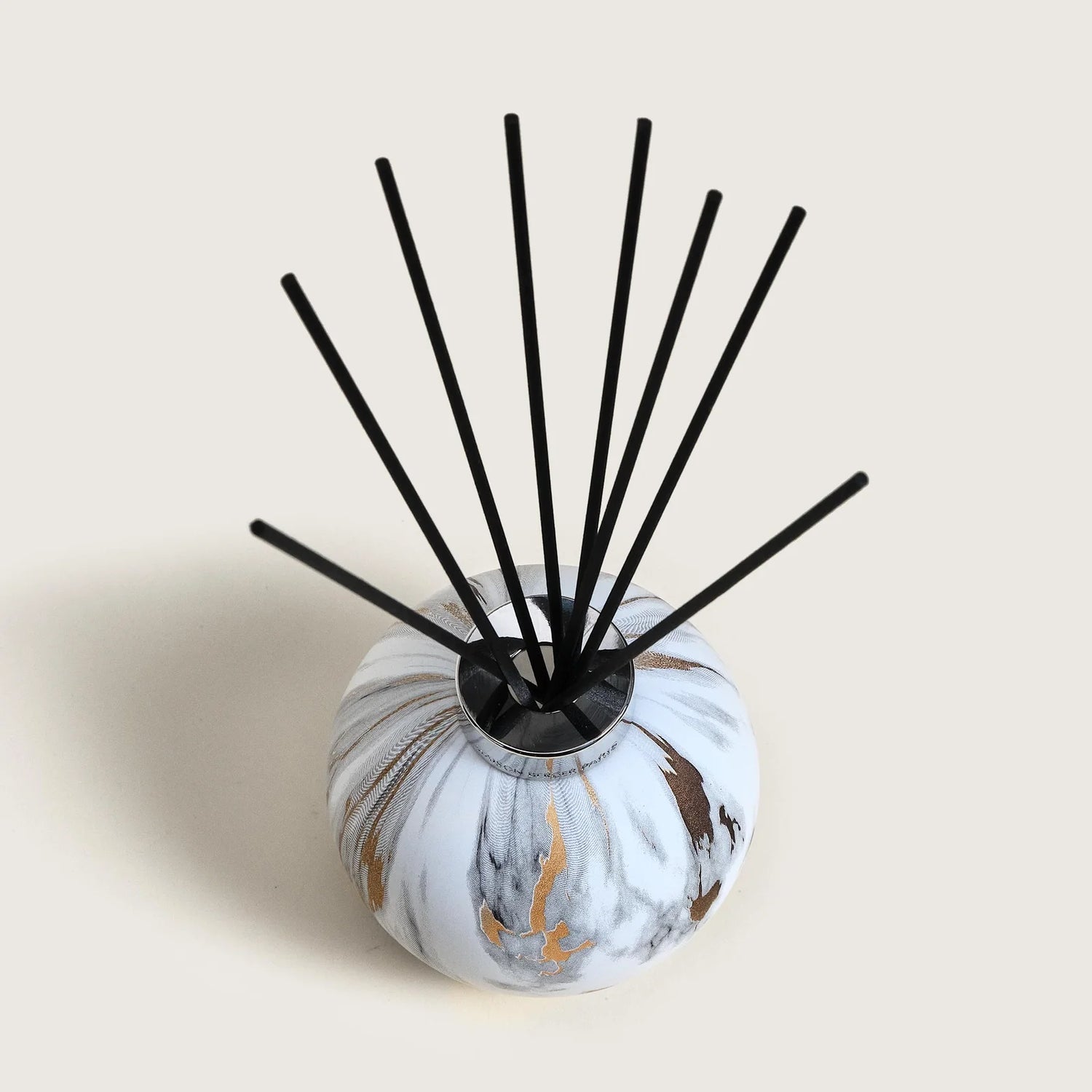 Maison Berger duftpinde med Liliflora | White Marble flakon