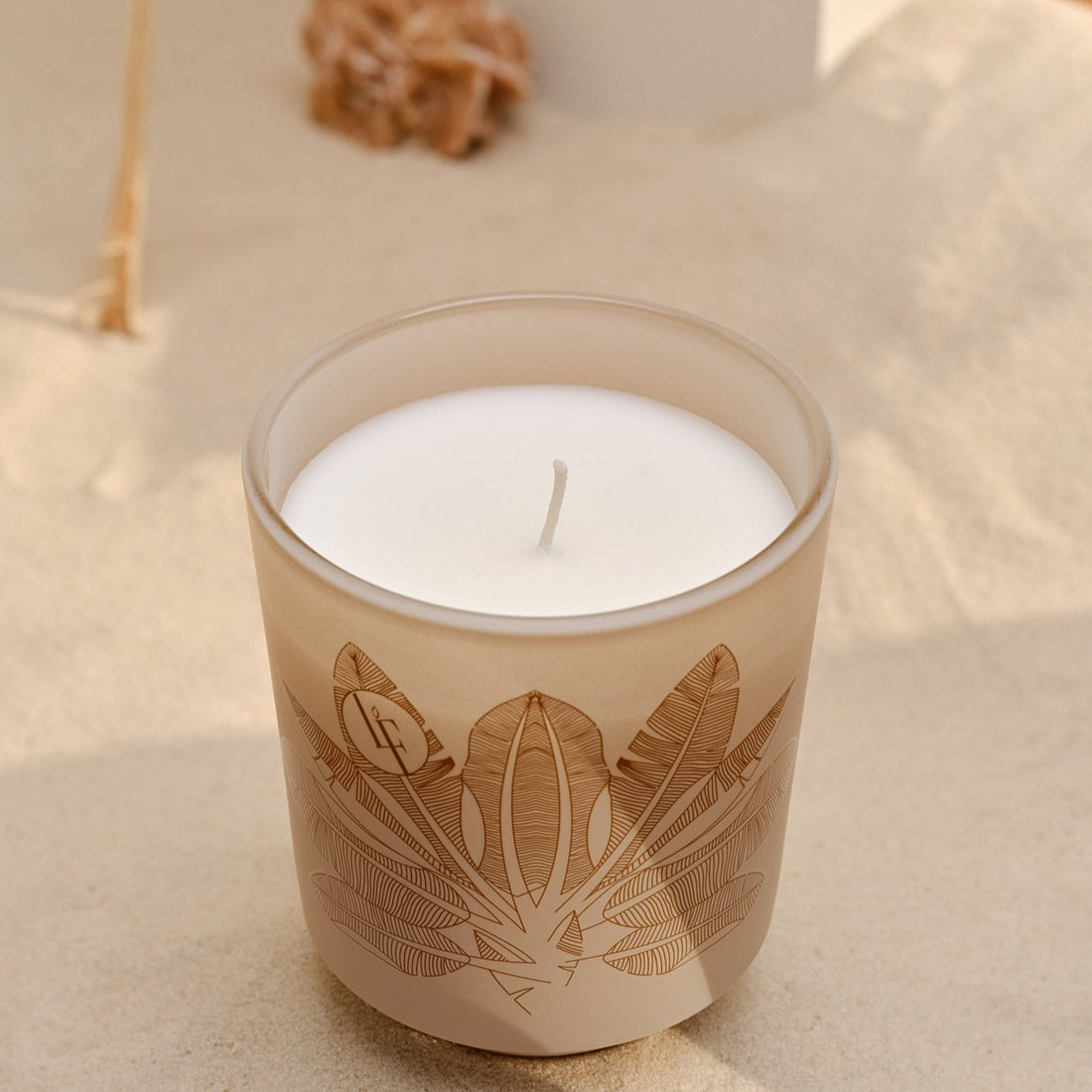 Pampa Grass Duftlys | Bourgie La Française – Bergamot, peber, hvid te, patchouli & cedertræ