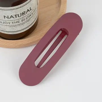 Flad mat hårklemme i recycled plast – smal Duckbill hårclip