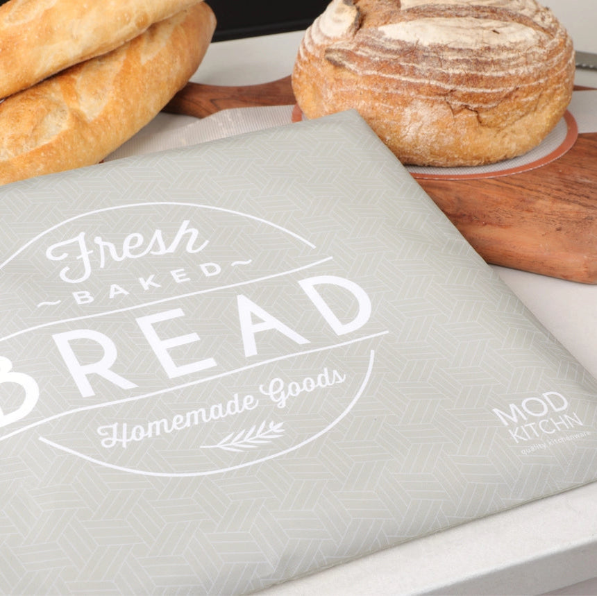 Genanvendelige brødposer i BPA-fri materialer holder brød frisk længere. Perfekt til surdejsbrød og bæredygtig opbevaring uden plastik.