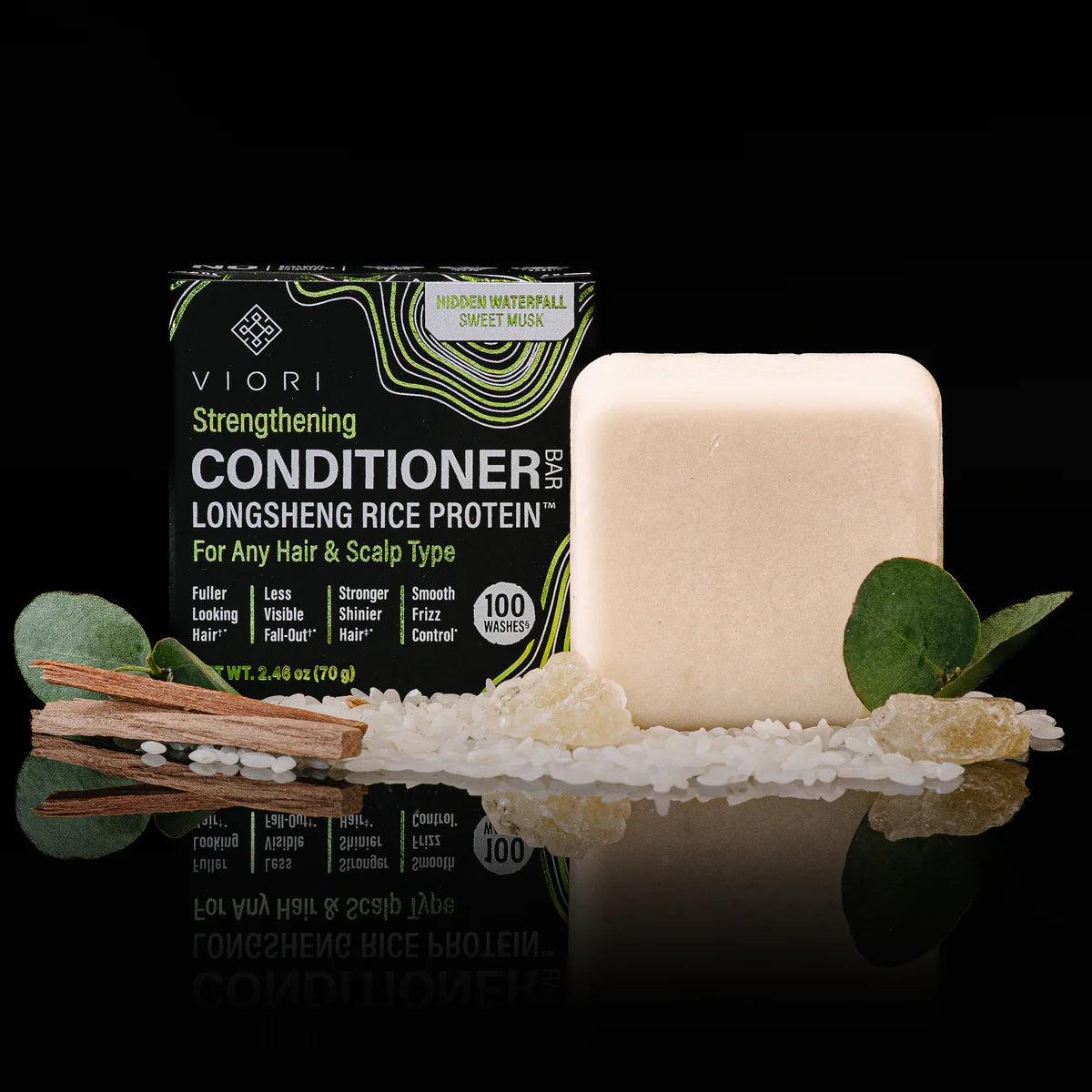 Hidden Waterfall tilfører intensiv fugt, samtidig med at Longsheng Rice Water™ hjælper med at styrke hårstråene, reducere slid og indkapsle hårets naturlige fugt.