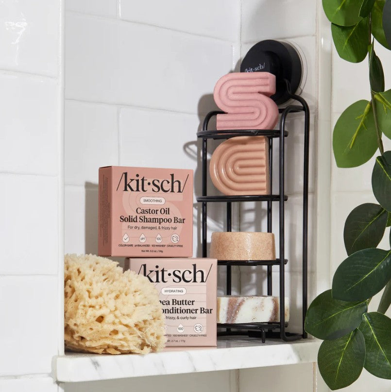 Fugtgivende conditioner bar med shea butter og kokosolie. Styrker, reducerer krus &amp; giver glans. Vegansk, bæredygtig &amp; plastikfri hårpleje.