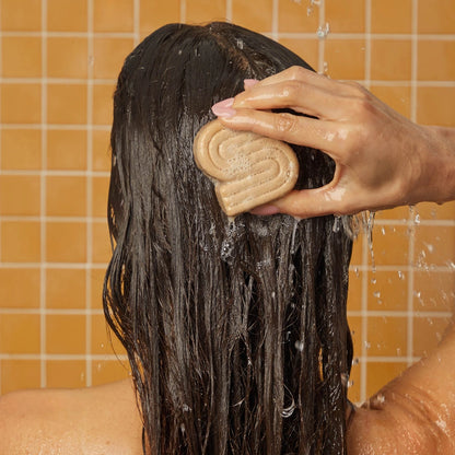 Kitsch shampoo bar med kokosolie – blødgør &amp; reparerer tørt hår