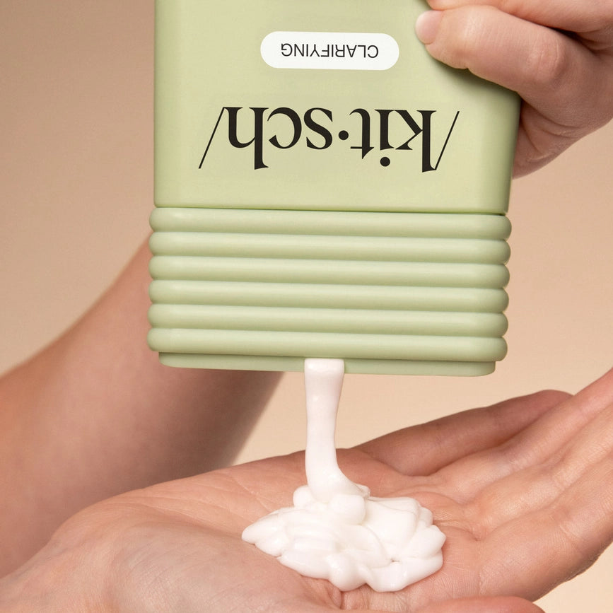 Dybderensende conditioner bar med Tea Tree oil &amp; mynte. Balancerer hovedbunden, reducerer skæl og giver sundt, glansfuldt hår.