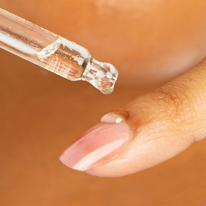 Frem hårvækst &amp; fugt huden med KITSCH Castor Oil. 100 % økologisk koldpresset ricinusolie – vegansk, bæredygtig &amp; naturlig pleje fra top til tå.