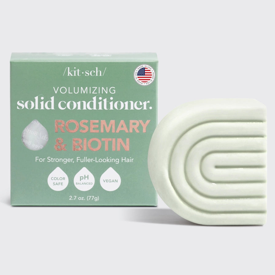 Volumengivende conditioner bar med rosmarin & biotin. Styrker, stimulerer vækst & giver glans. Vegansk, bæredygtig & plastikfri hårpleje.