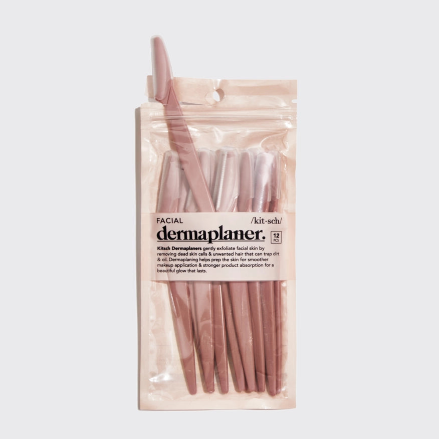 Skånsomme, miljøvenlige dermaplanere fra KITSCH. Fjerner fine hår &amp; døde hudceller for glat, strålende hud. Vegansk &amp; zero-waste.