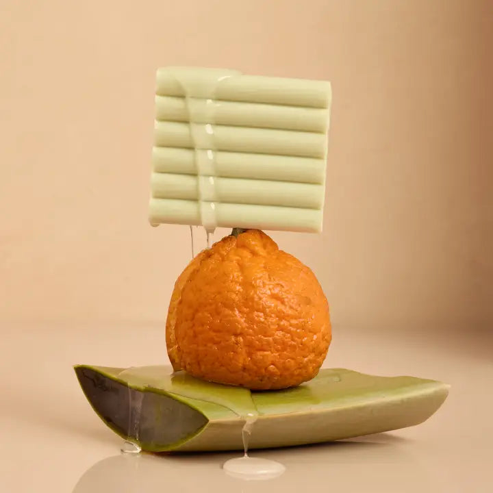 Skånsom eksfoliering med KITSCH Glycolic Acid Bar. Rens &amp; forny hudens glød med glykolsyre, aloe vera &amp; eucalyptus – vegansk &amp; plastikfri.