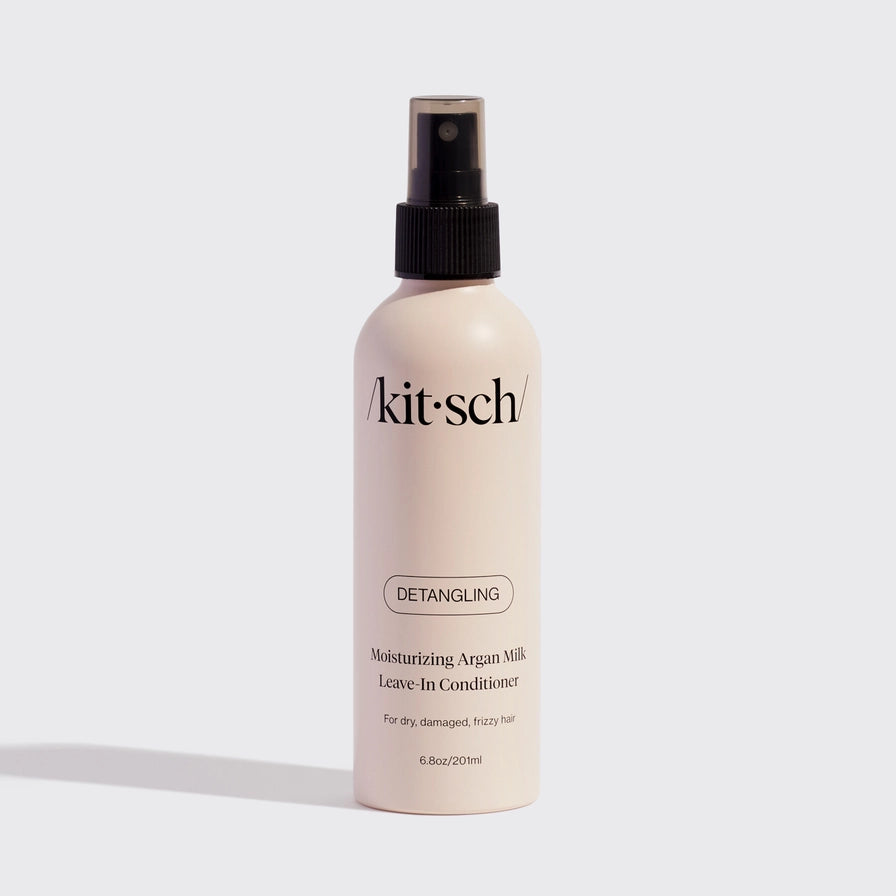 KITSCH Leave-In Conditioner med Argan Milk giver 35 % mere blødt hår på én time. Fugtgivende, udredende og vegansk – perfekt til daglig hårpleje.