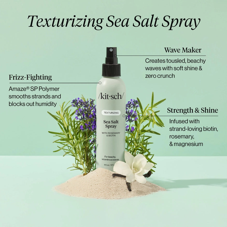 Få naturlige beach waves og glans med KITSCH Sea Salt Spray – en let, vegansk saltvandsspray med rosmarin, biotin og magnesium. Skaber tekstur og fleksibelt hold uden stivhed.