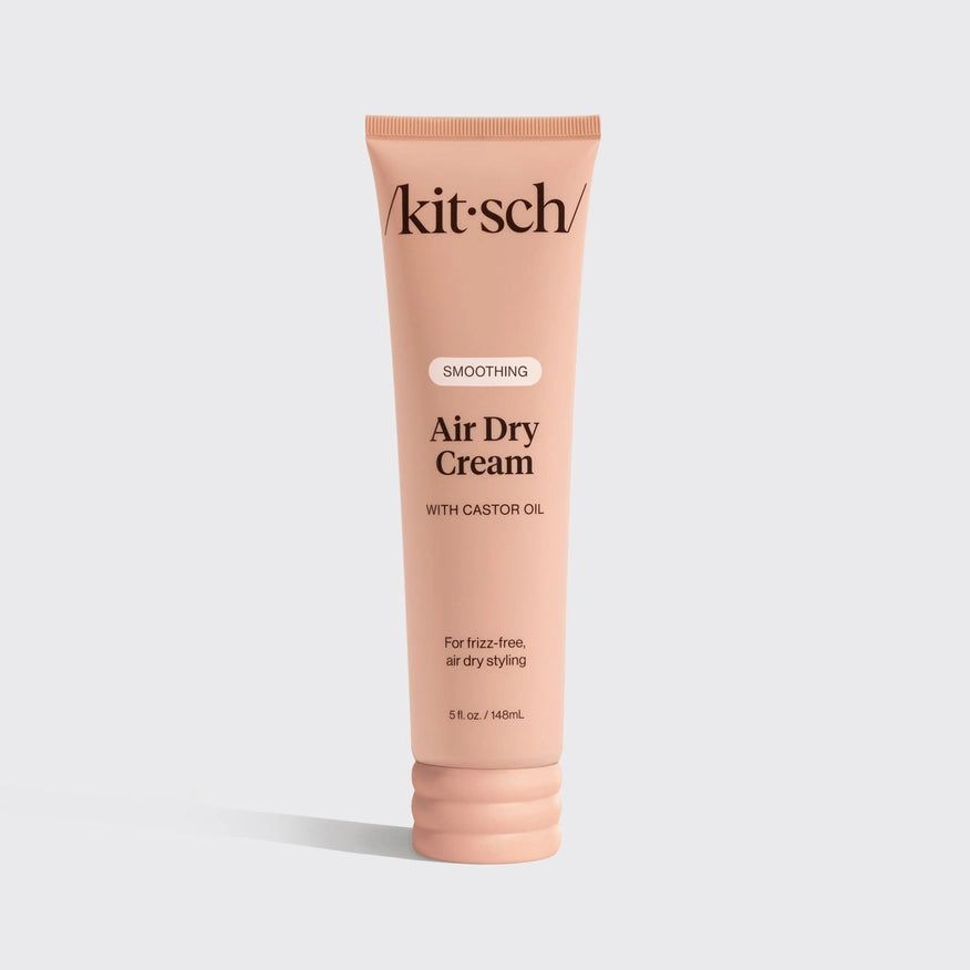 KITSCH Smoothing Air Dry Crème – stylingcreme til krøller & frizz. Definerer bølger, tæmmer krus i 24 timer og giver glansfuldt hår uden varme. Vegansk & bæredygtig.