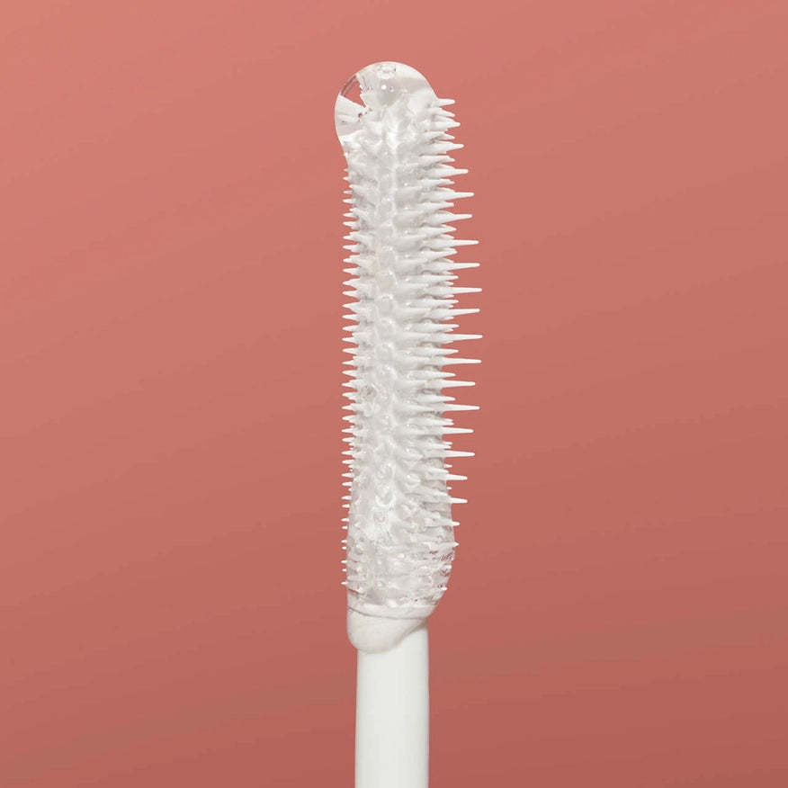 Sig farvel til flyvske hårstrå og babyhår med KITSCH Taming Wand – en effektiv, klar stylinggel, der tæmmer frizz og giver et glat, poleret look uden fedtet fornemmelse. 100 % vegansk, cruelty-free og elsket på TikTok.