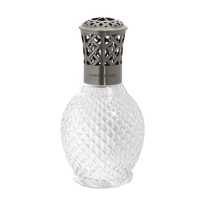 Maison Berger L’Originelle – den ikoniske duftlampe fra 1905. Klart glas, oxideret top og klassisk design, der renser luften og tilføjer fransk elegance.