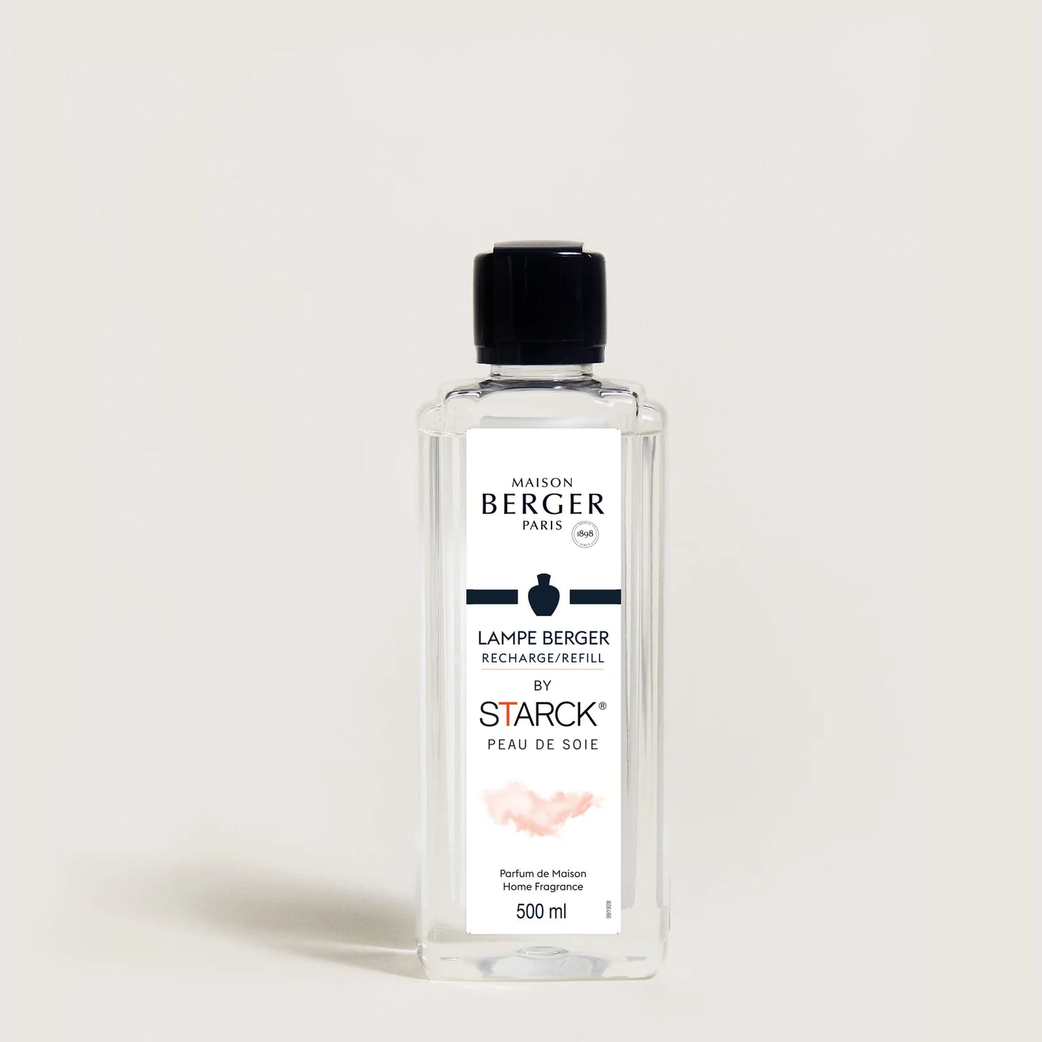 Peau de Soie fra Maison Berger – en sofistikeret signaturduft, der balancerer det feminine og maskuline i en let, sanselig og tidløs komposition.