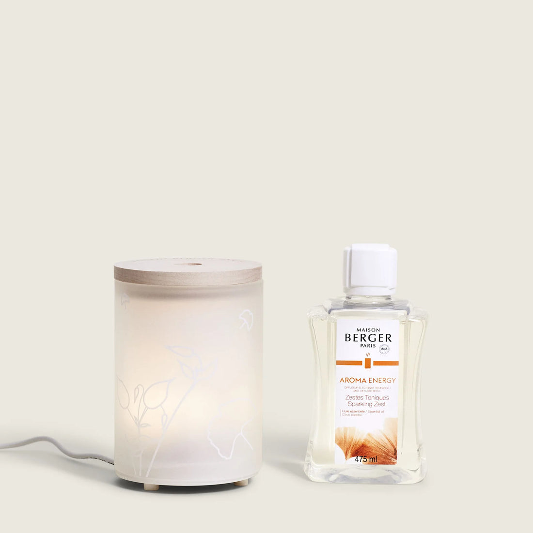 Aroma Energy Diffuser-sæt fra Maison Berger Paris – en opkvikkende aromaterapi-oplevelse, hvor citrus, ingefær og varme noter giver nyt liv og positiv energi til dine rum.