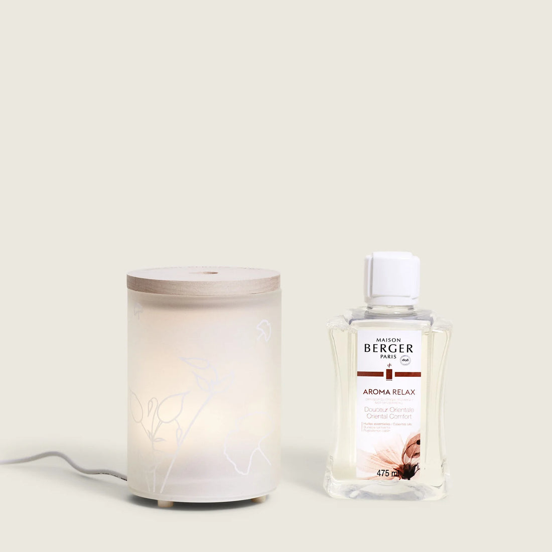 Aroma Relax Diffuser-sæt fra Maison Berger Paris – en harmonisk aromaterapi-oplevelse, der lindrer stress og forvandler dit hjem til et roligt fristed.
