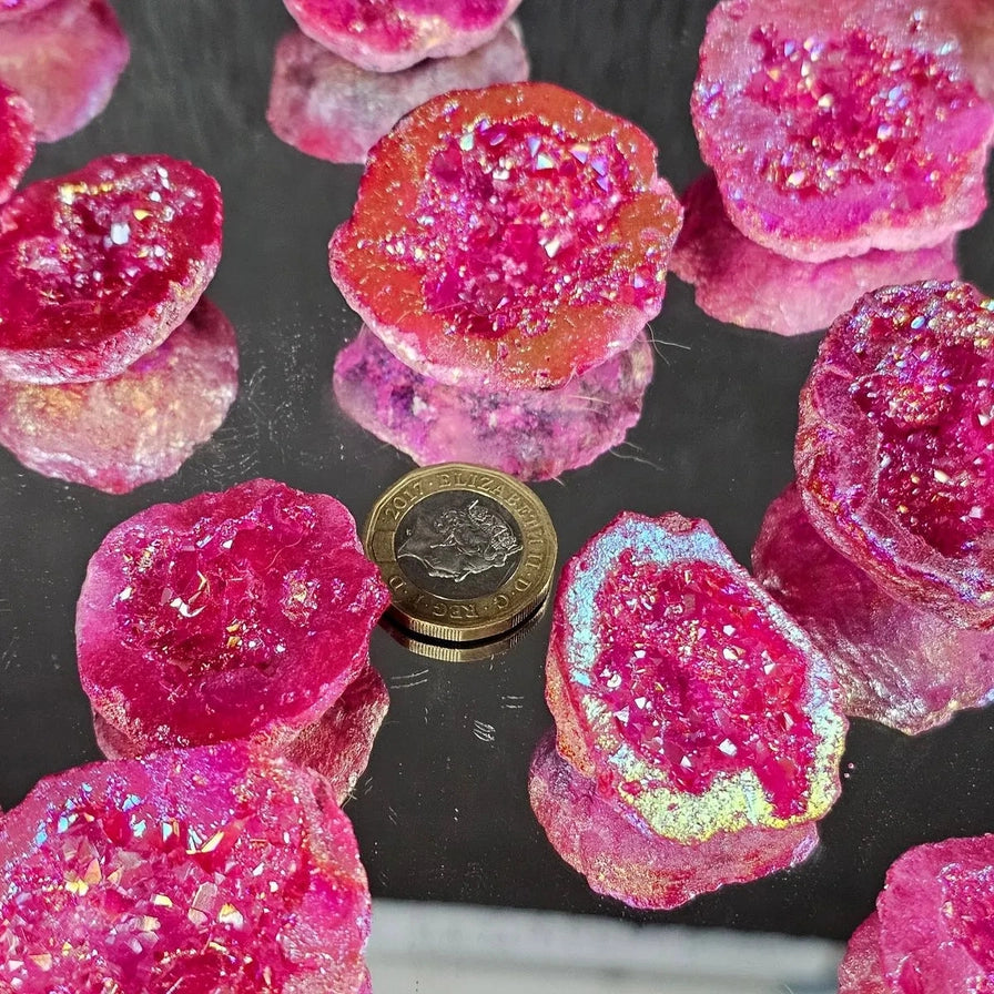 Farvede krystal geode - Pink kvarts, Pink aura kvarts &amp; Purple kvarts