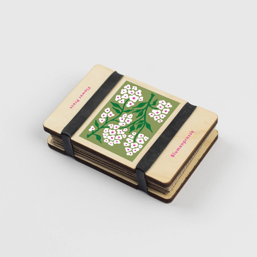 Studio Wald Pocket Flower Press Forglemmigej | Kompakt & håndlavet blomsterpresser i træ